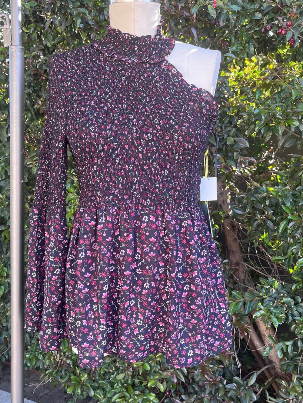 CeCe Floral One Shoulder Peplum Top Cottage Medium NWT Cottagecore Y2K